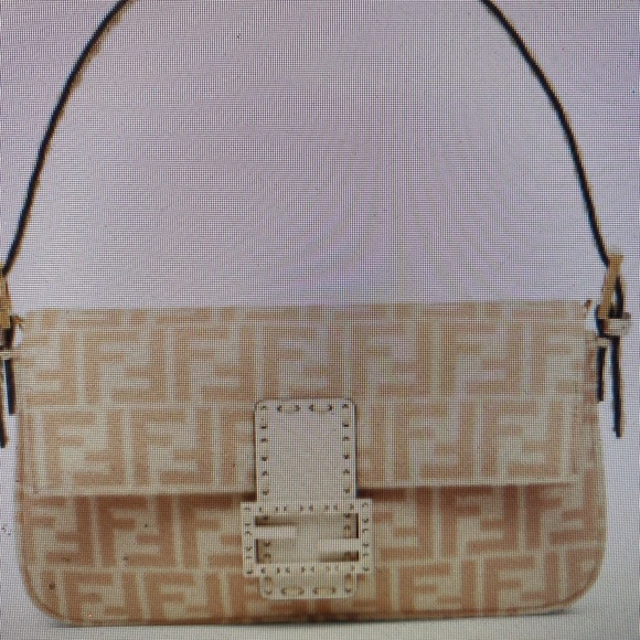 Fendi 1997 FF motif wool/ leather baguette in Beige/Camel; 11”x6.5”x2” NWT $2995 - Picture 2 of 12